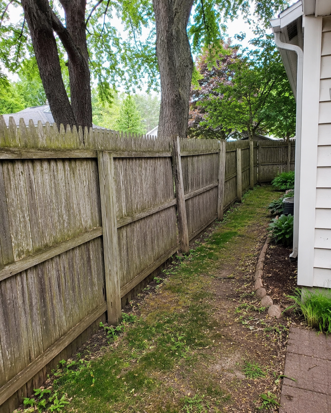 Winter Fence Damage in Green Bay: What Breaks & How to Fix It